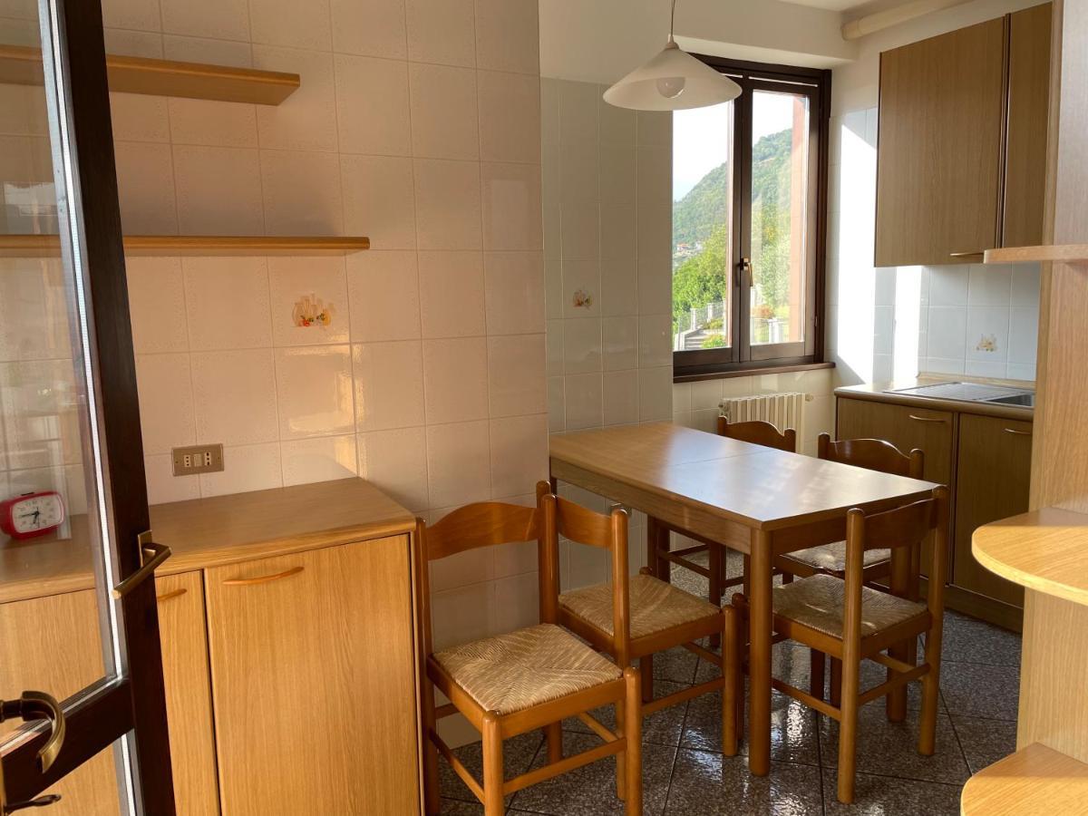 La Casa Sul Sasso In Town Serviced Accommodations Dervio Exterior photo